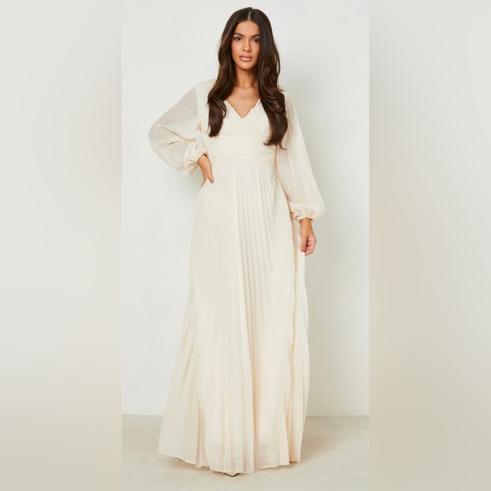 NEW/NEVER WORN Pleated Plunge Wrap Maxi Dress Size 14